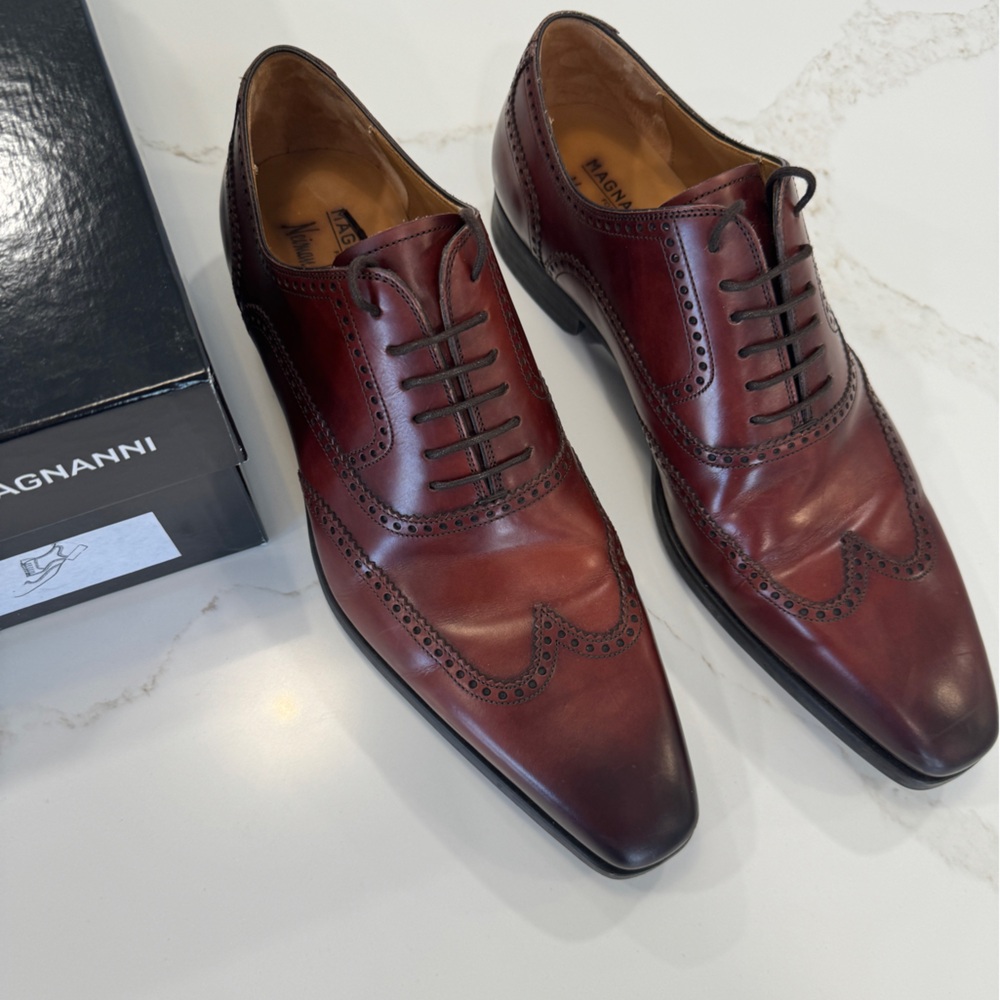 Magnanni Wingtip Dress Shoes - Nieman Marcus - Size 10